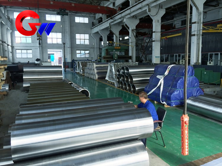 2025062718654510.jpg 用于電池箔生產(chǎn)的鋼卷軸1.jpg